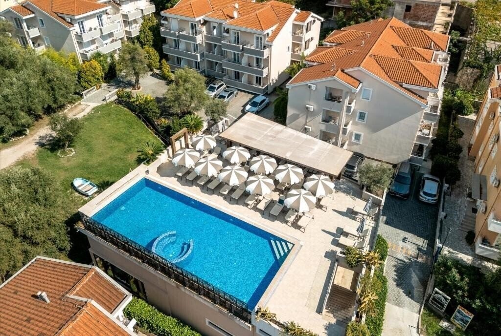 Sun Village Apartments 4* қонақ үйі