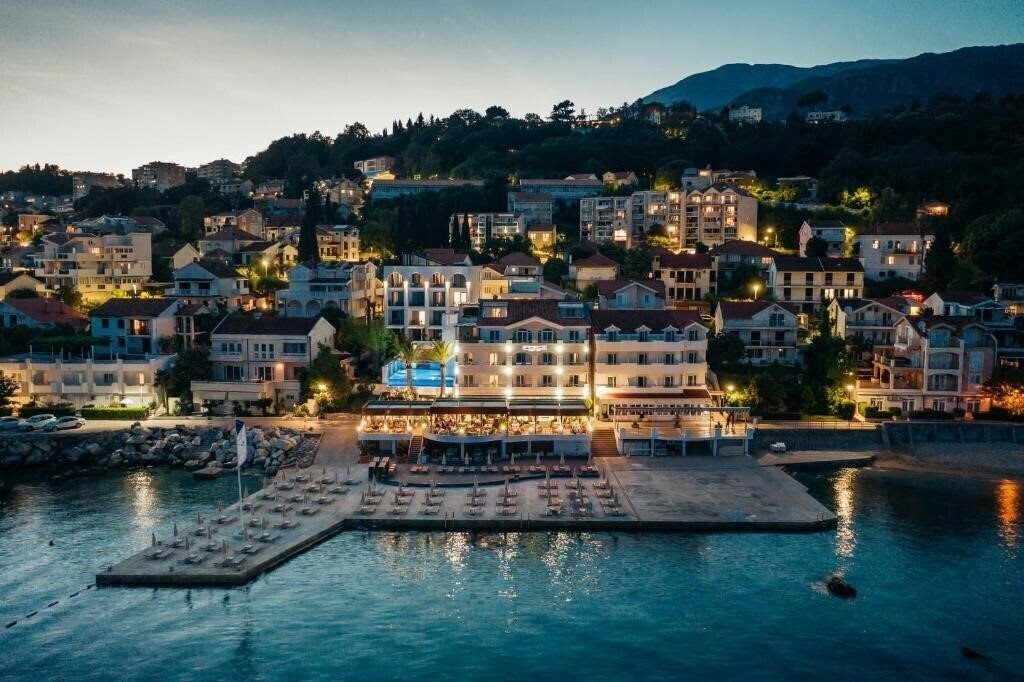 Hotel Perla Annexes 4* суреті