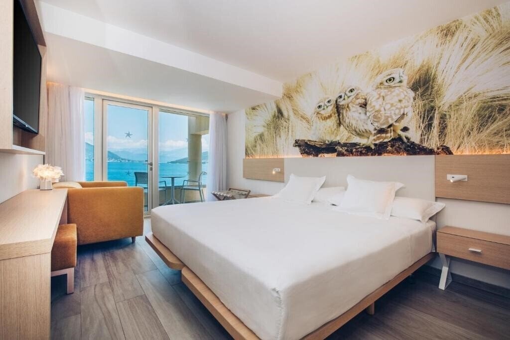 Фото Club Hotel Riviera - Venera 4*
