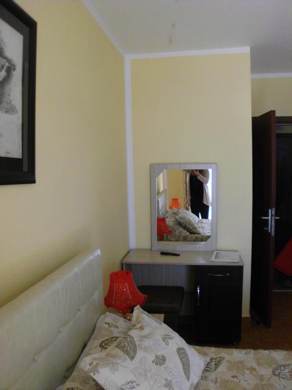 Apartment M 3* фотосуреті