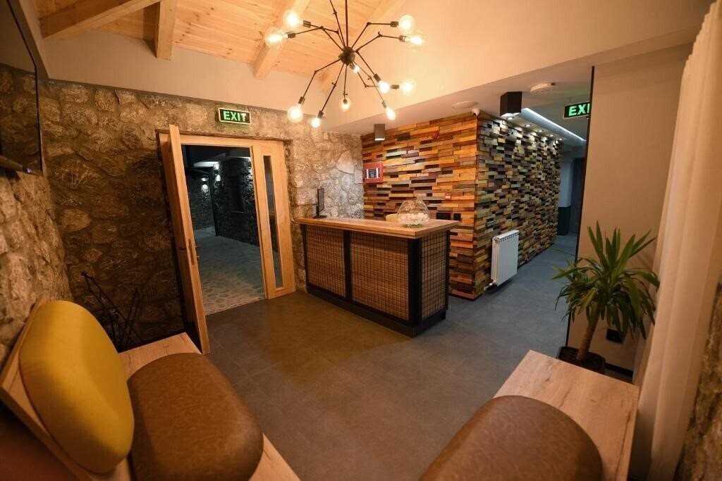 Отель Dream House 4*