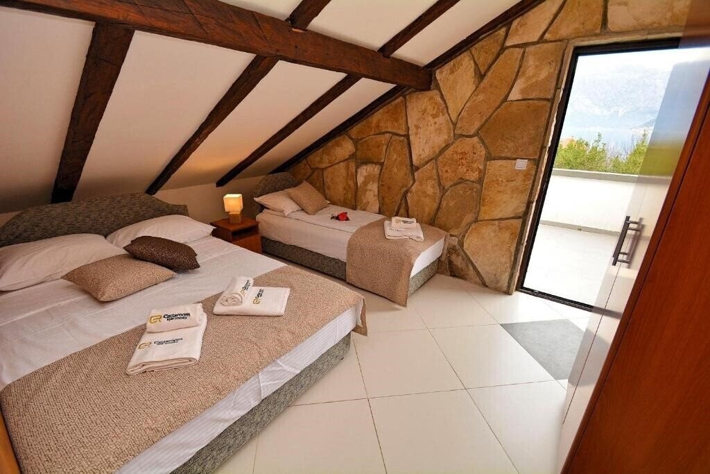 Villa Cattaroom 3* фотосуреті