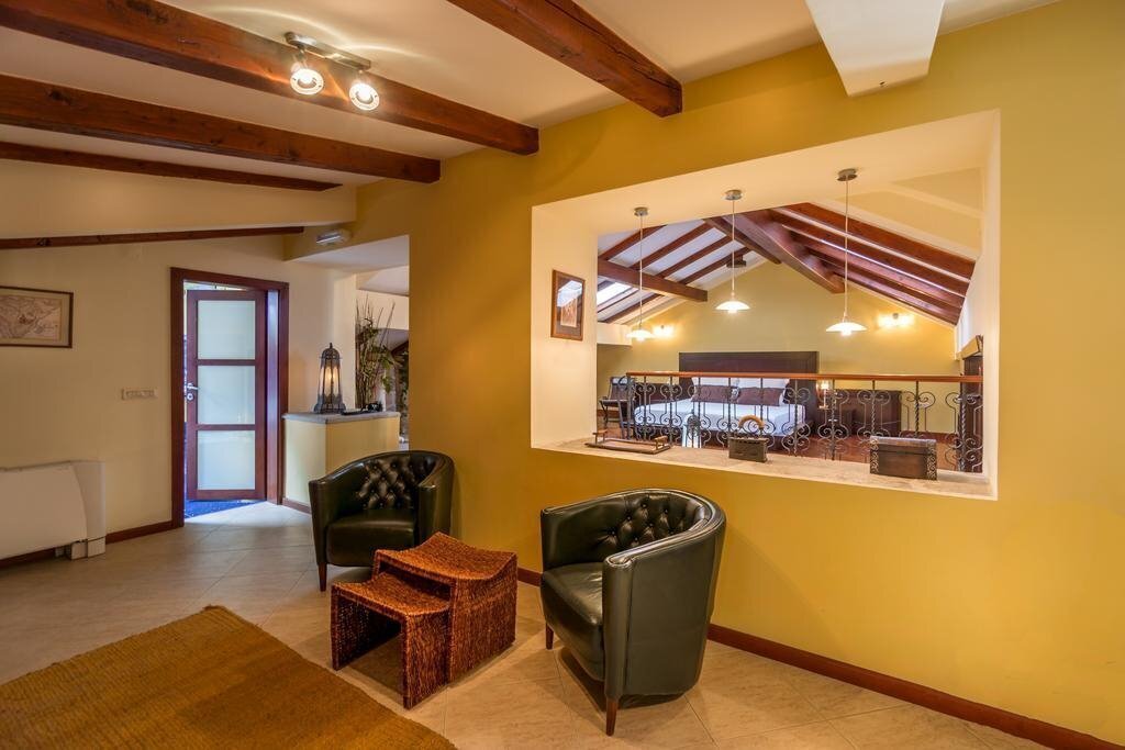 Изображение Forza Lux 4*