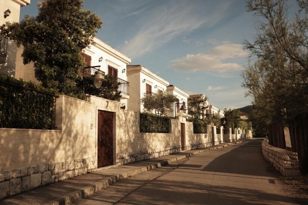 Фотография Huma Hotel Kotor Bay 5*