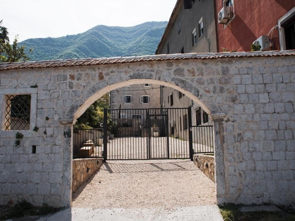 Отель Galathea House 5*