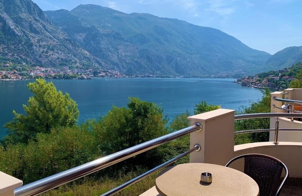 Отель Galia Hotel 3*