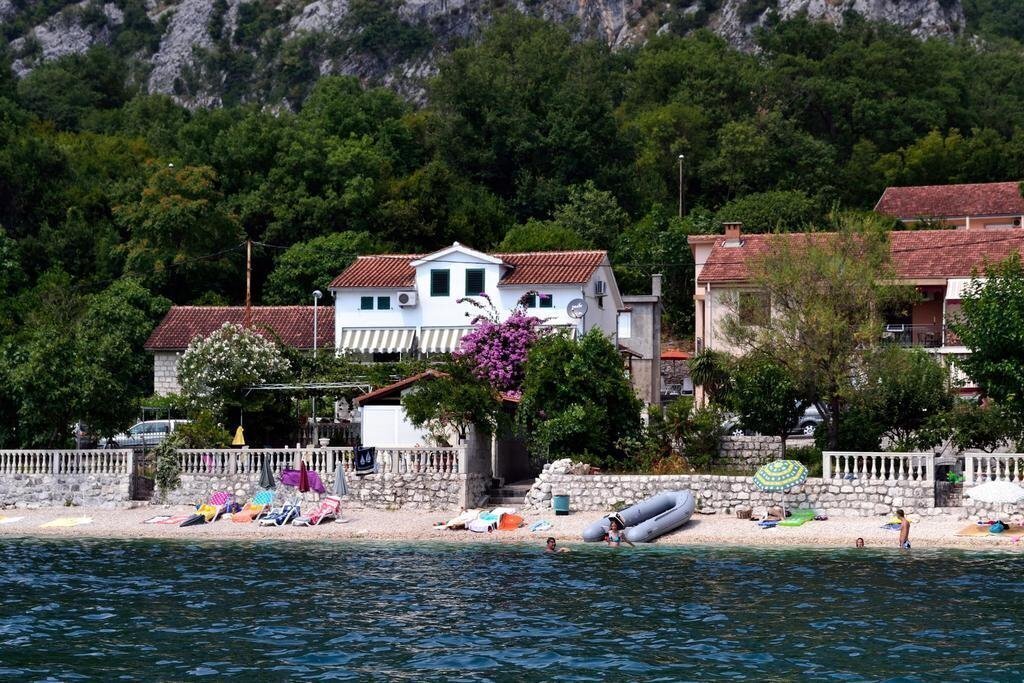 Villa Radojkovici 3* қонақ үйі