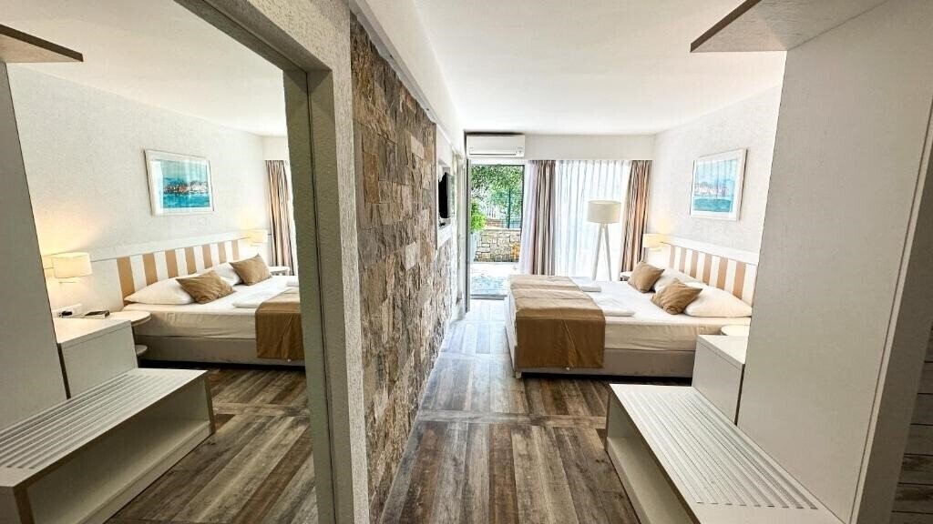 Фото Castellastva 4*