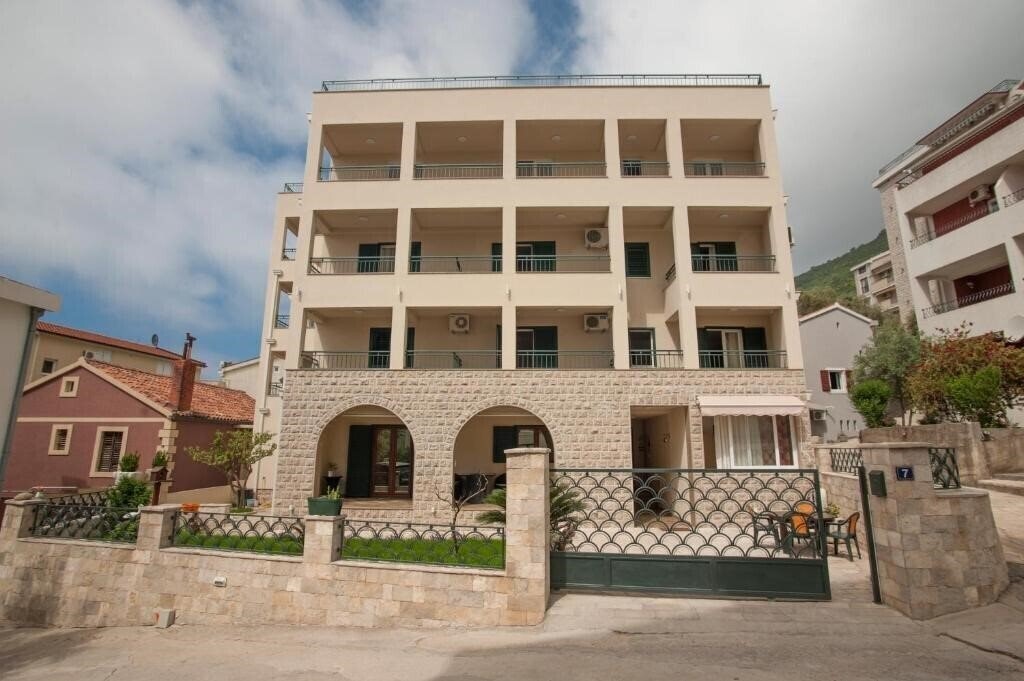 Отель Villa Medin Lux 4*