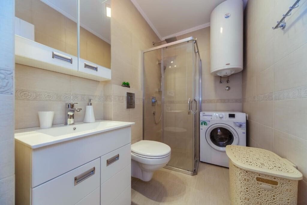 Montere 3* фотосуреті