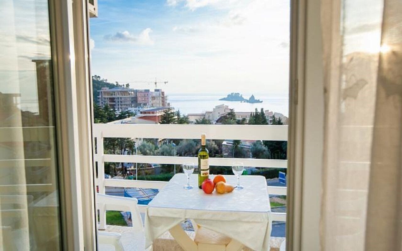 Apartmani "M" 3* суреті