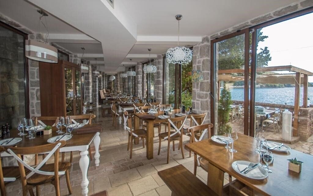 Фото Apartments «Forte Roses» 3*