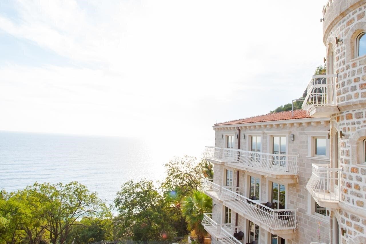 Dusanova Kula (Cat.Lux) App 5* фотосуреті