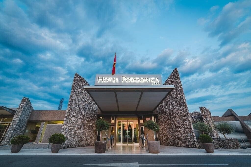 Отель Hotel Podgorica 4*