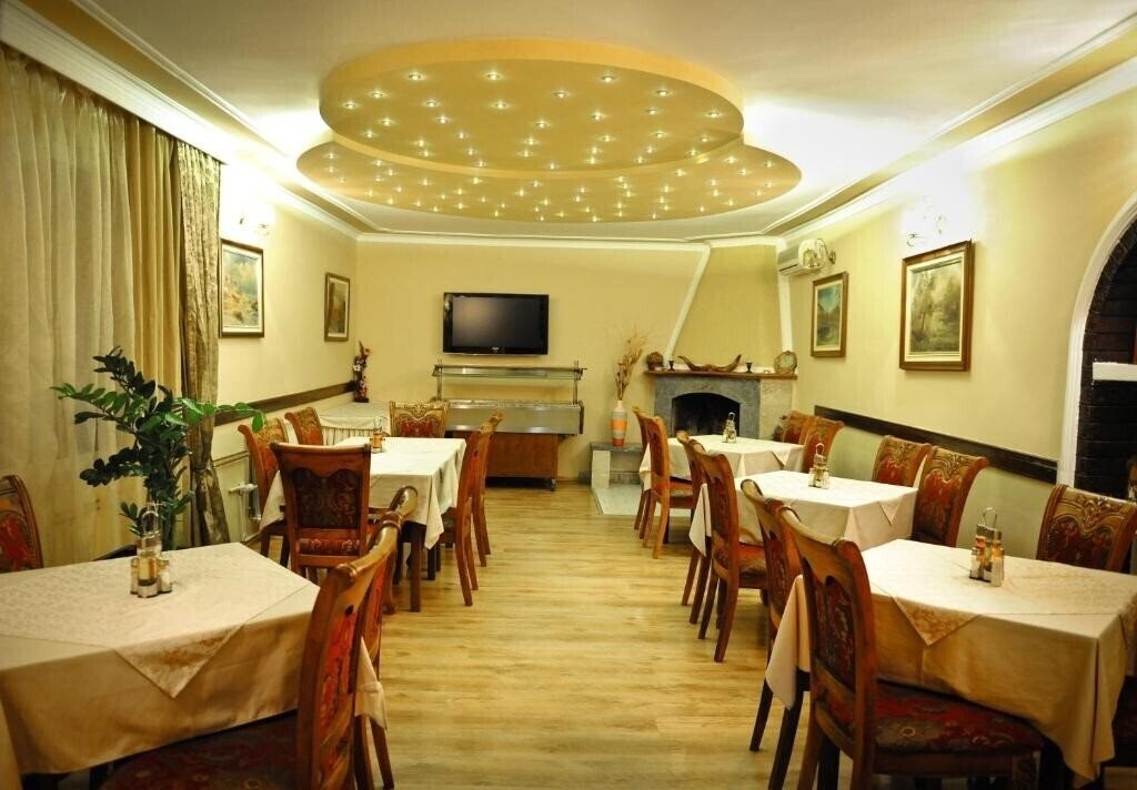 Изображение Hotel Evropa 3*