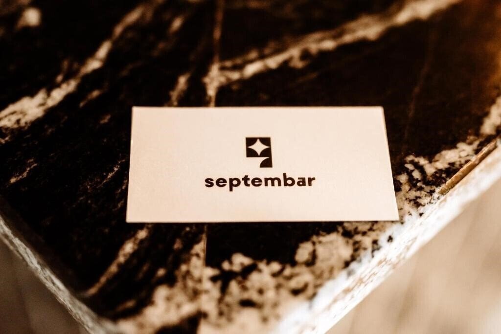 Картинка Septembar 4*