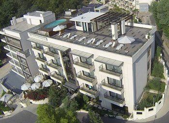 Hec Hotel Residence 4* қонақ үйі