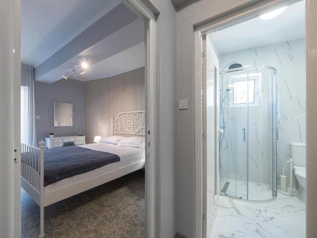 Отель Apartments Cataleya 4*