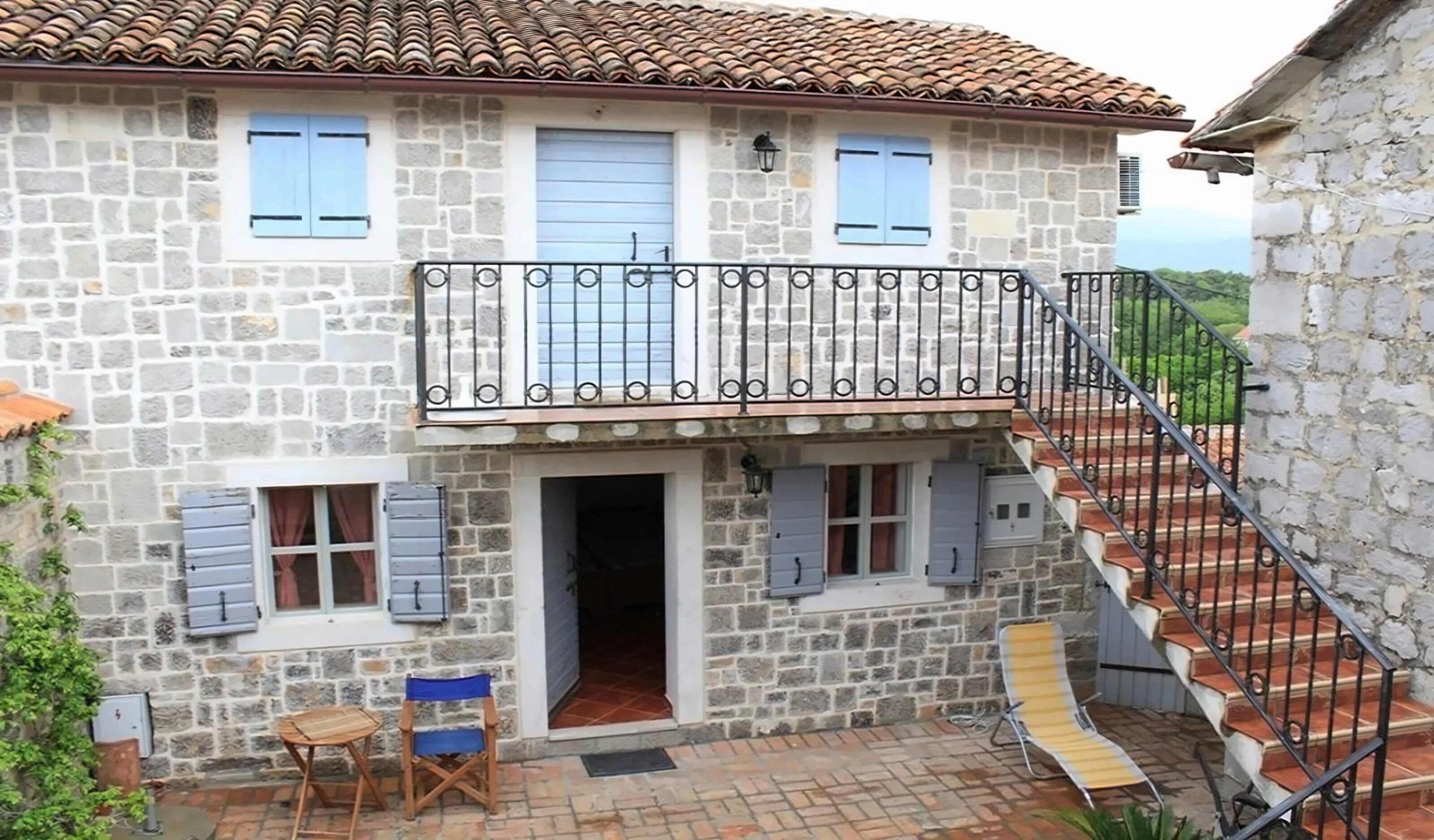 Отель House Bastion 4*