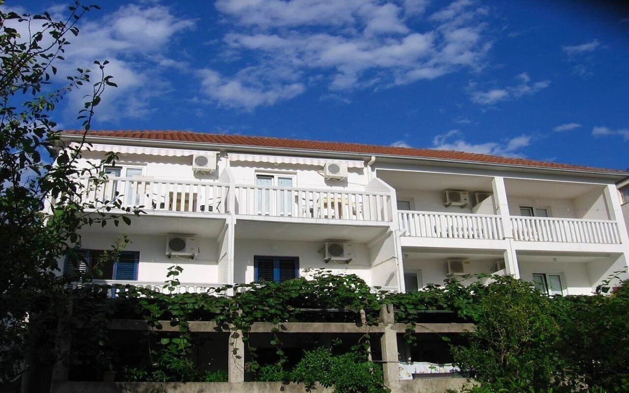 Отель Apartments Bonaca 3*