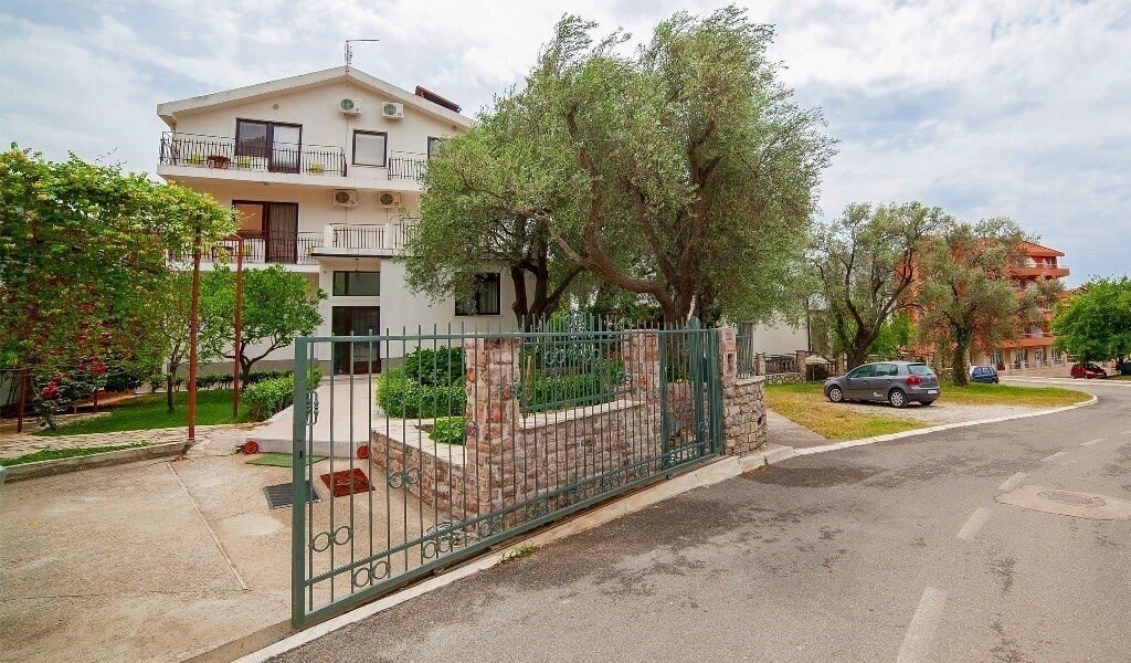 Petrovic Apart 3* қонақ үйі