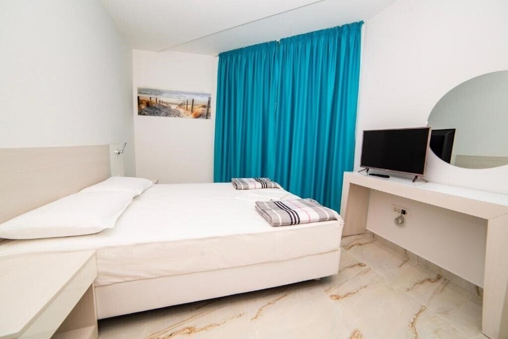 Apartments Obala Aura 4* фотосуреті