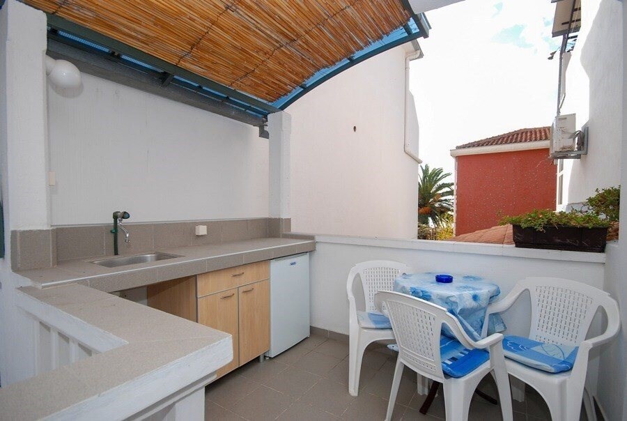 Фото Apartments Jelena 27 3*