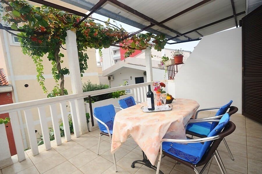 Apartments Jelena 27 3* суреті