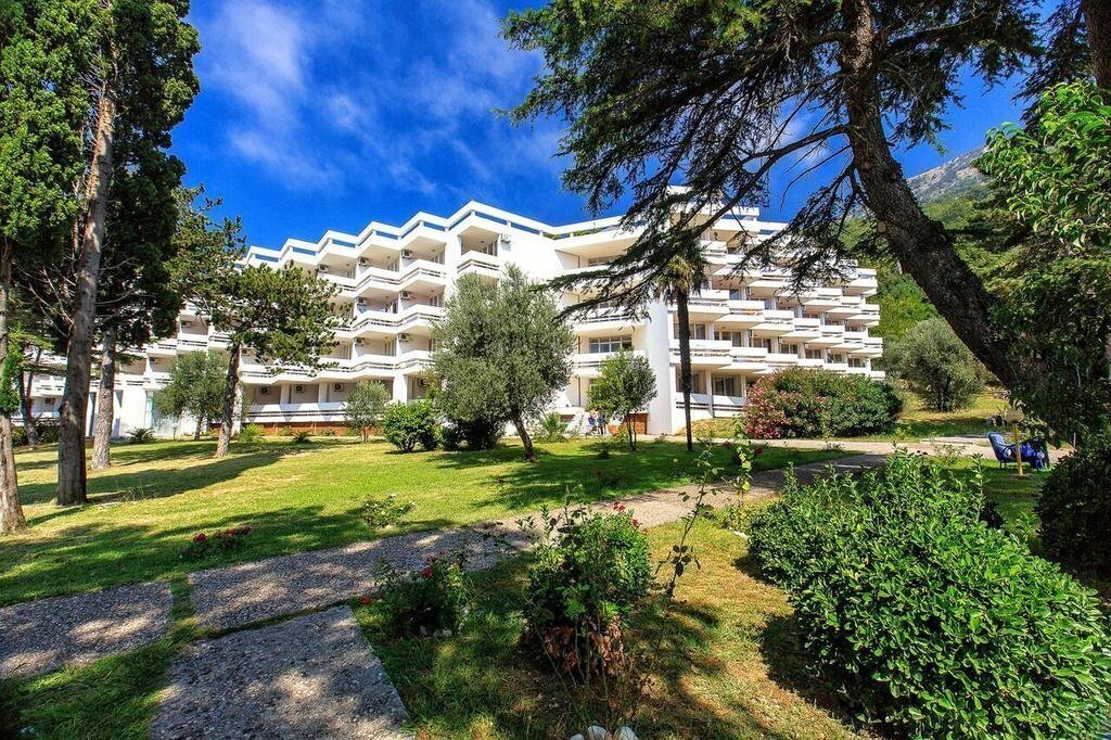 Korali 2* қонақ үйі