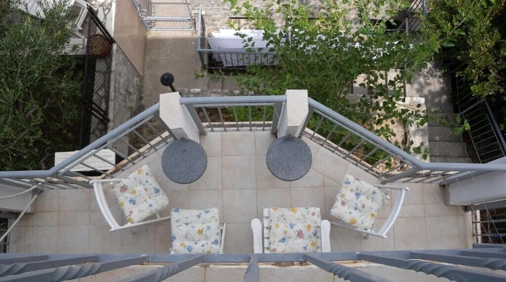 Картинка Markovic Sutomote 3*