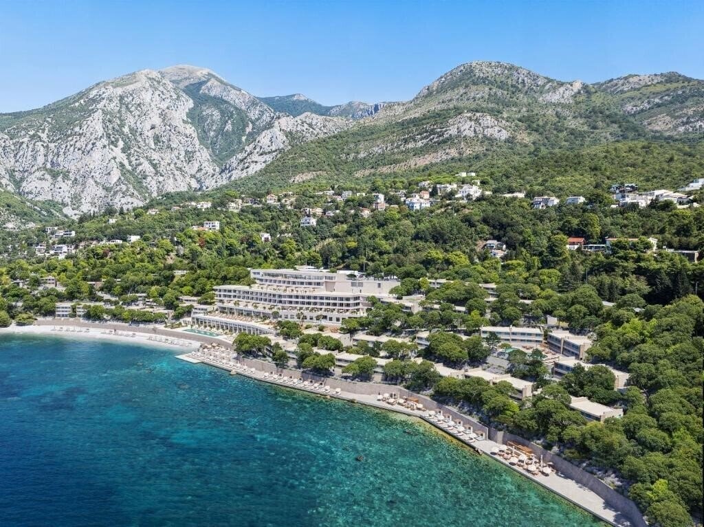 Отель Hotel Iberostar Selection Montenegro 5*