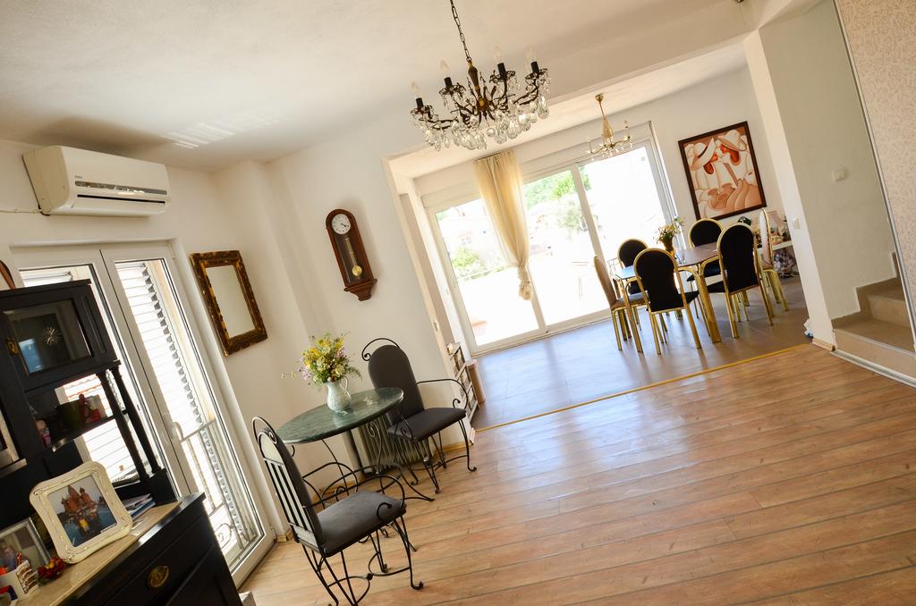 House Anlave 3* фотосуреті