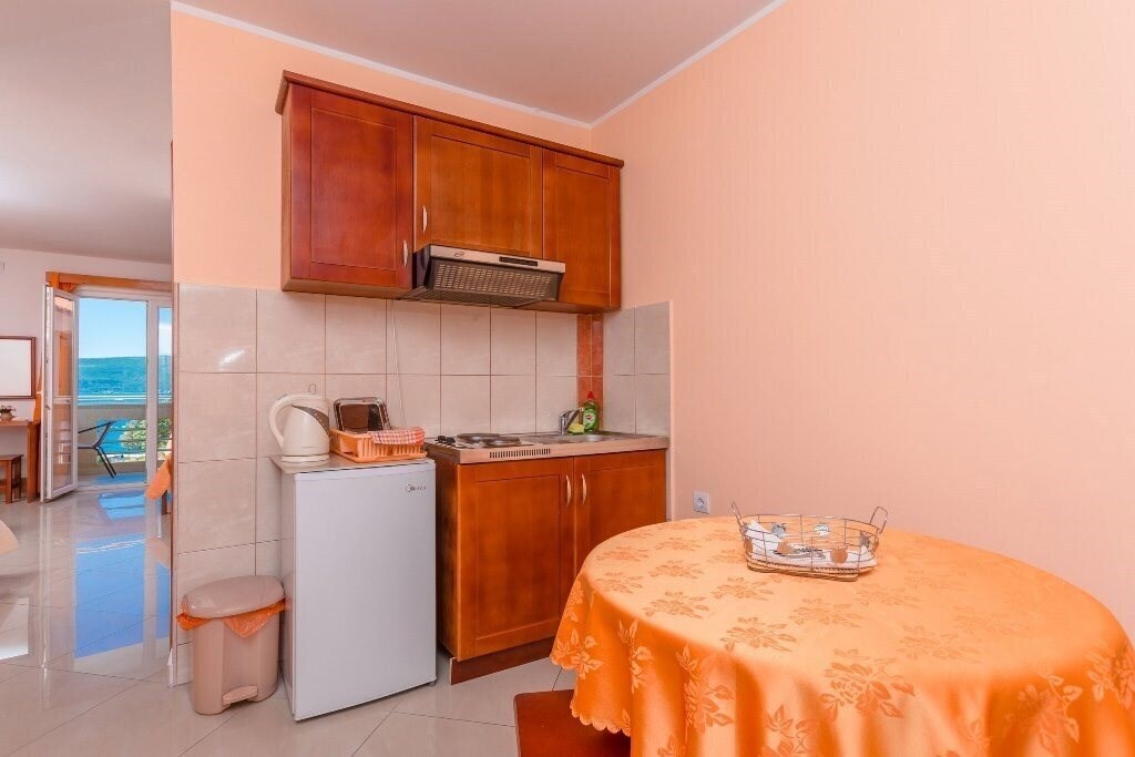 Momo 3* фотосуреті