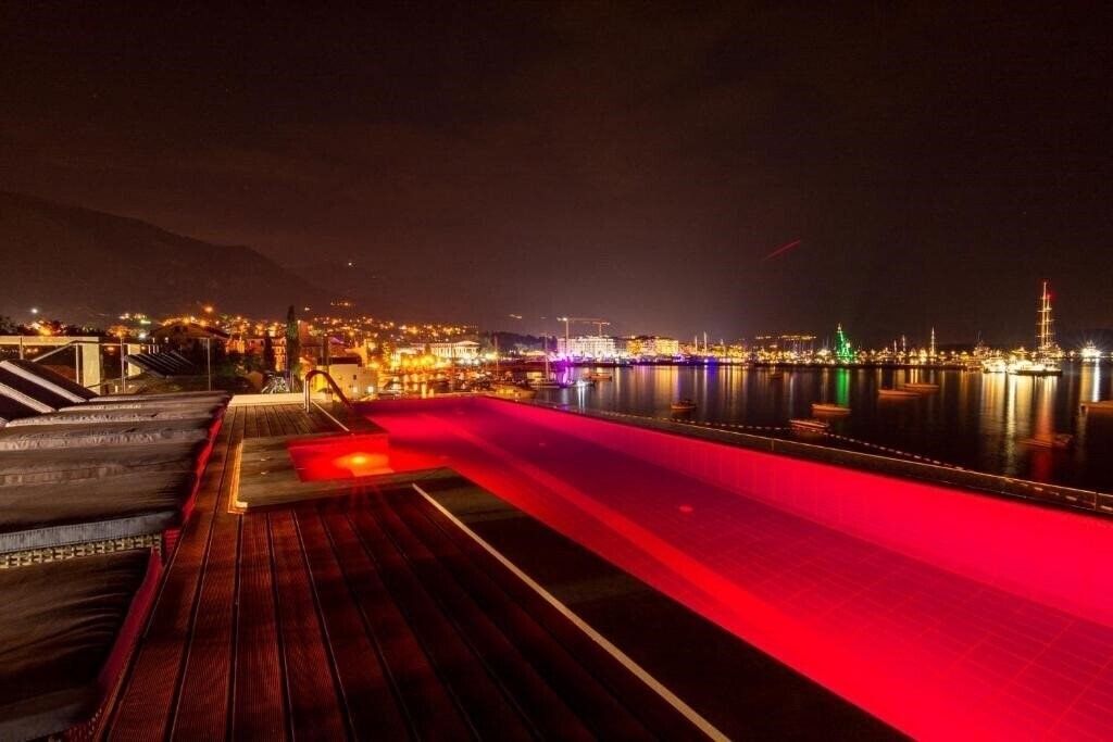 Elysium Tivat 5* фотосуреті