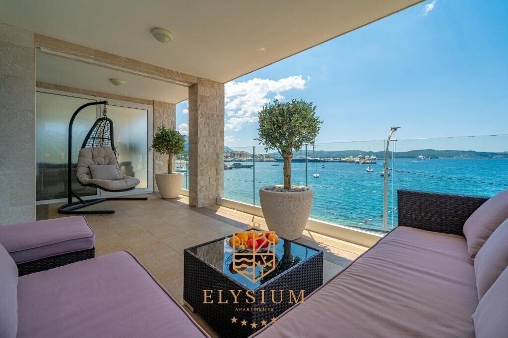 Elysium Tivat 5* суреті