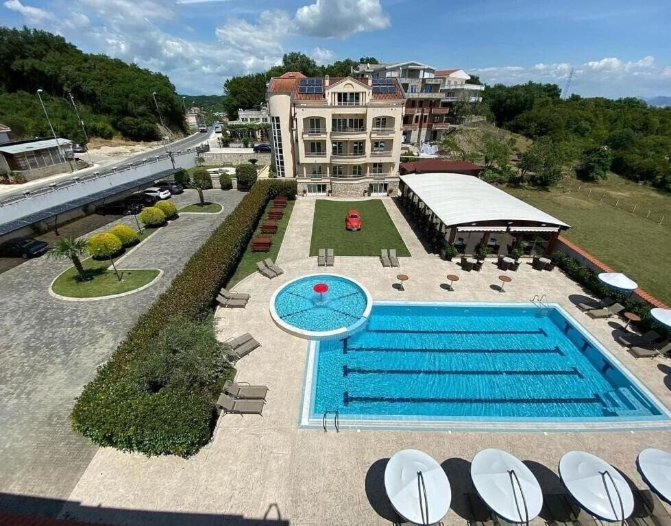 Фото Hotel Llolla 3*