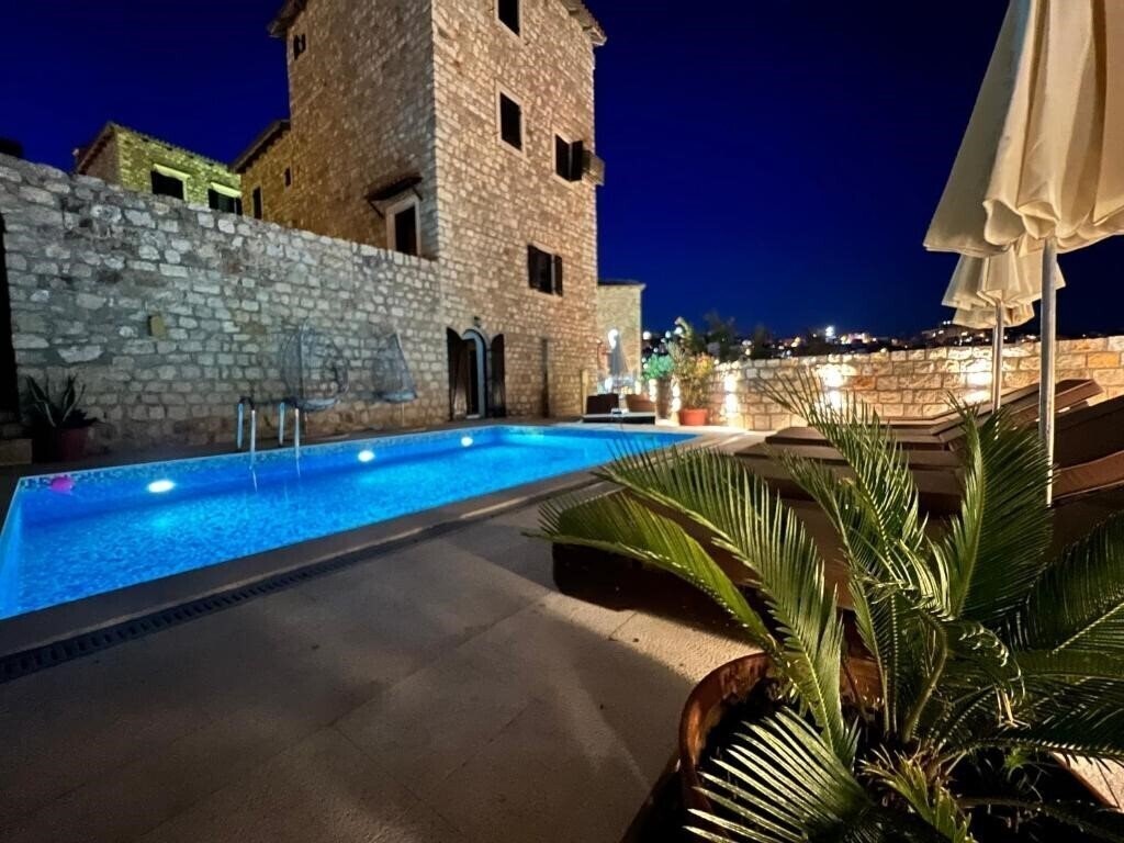 Palata Venezia Villa 3* фотосуреті