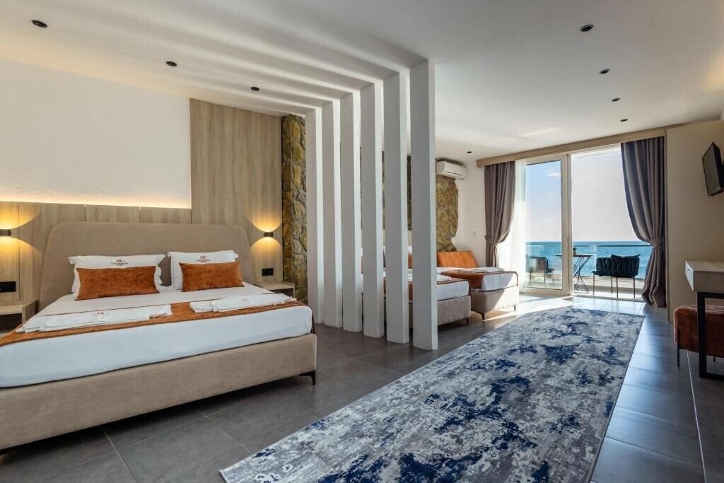 Изображение Continental Hotel 4*