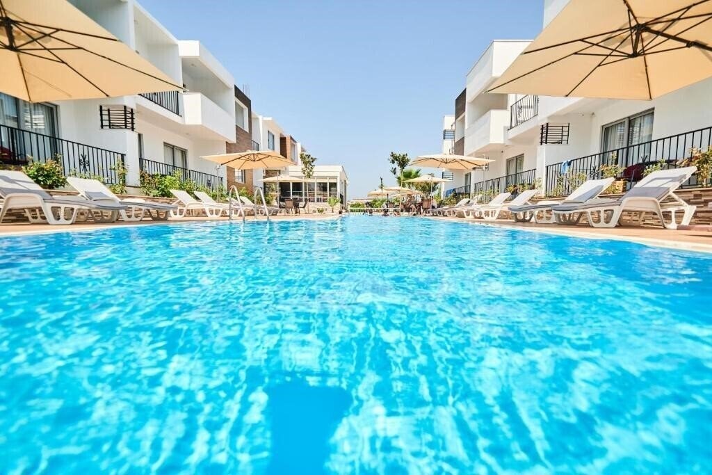 Отель Hotel Halibas 4*