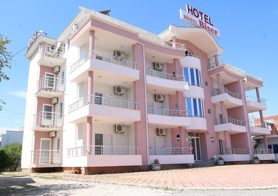 Отель Hotel Biser Ulcinj 3*