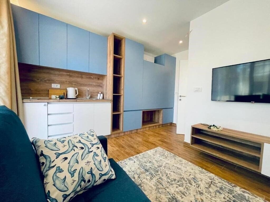 Отель Garden Villas 3*