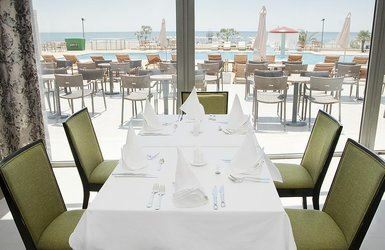 Hotel Otrant 4* қонақ үйі