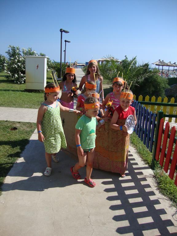 Hotel Otrant 4* фотосуреті