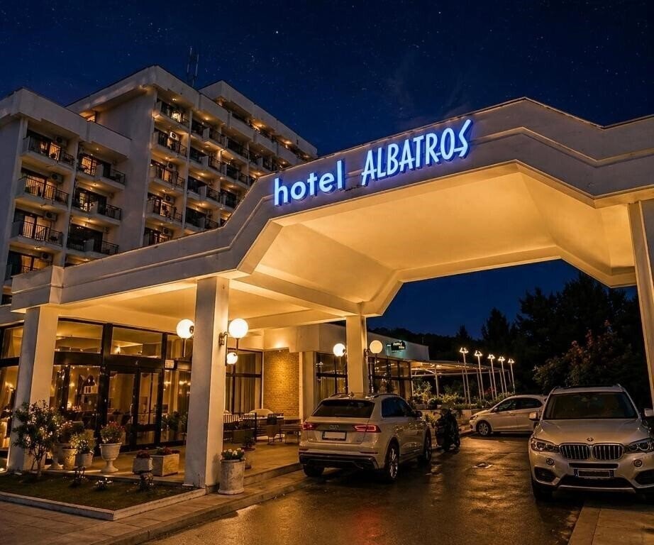 Фото Albatros Hotel 2*