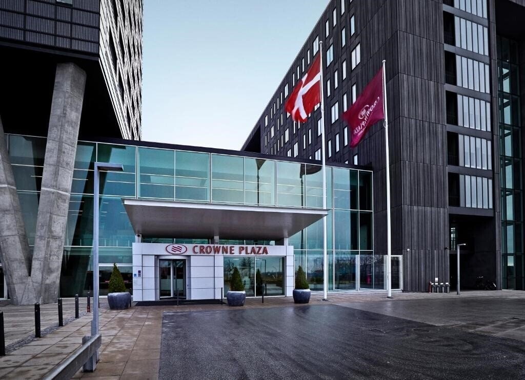 Crowne Plaza Copenhagen Towers 4* суреті