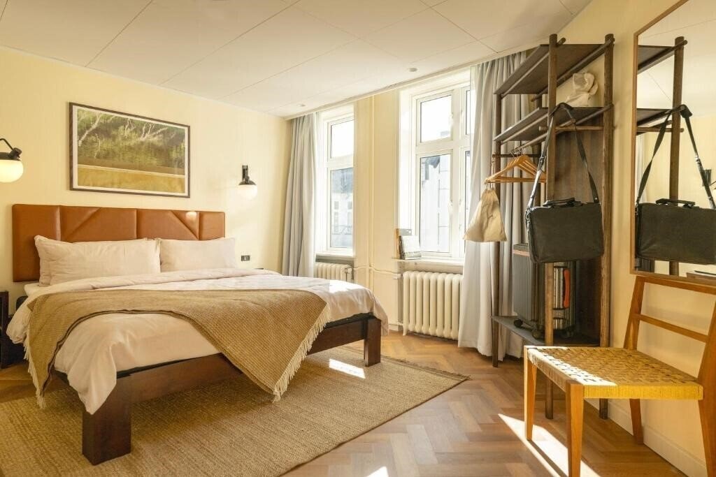 Фото First Hotel Mayfair 4*