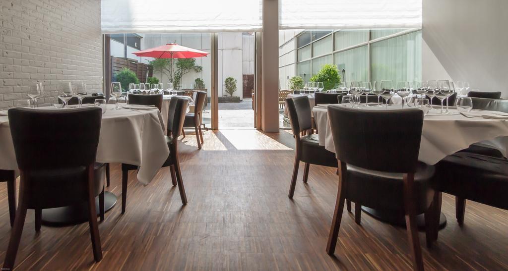 Quality Hotel Airport Dan 3* фотосуреті