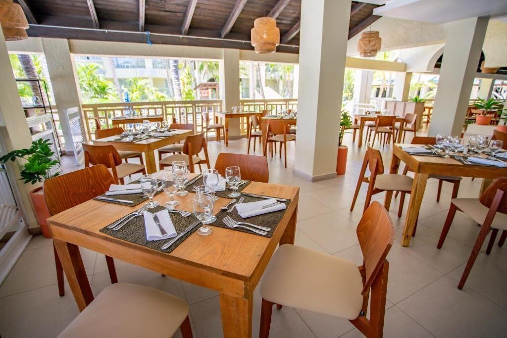 Costa caribe beach hotel 3. Coral Costa Caribe Beach Resort all inclusive. Costa Caribe Beach Hotel & Resort 4*. Costa Caribe Beach Hotel & Resort 3*.