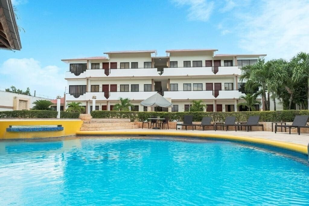 Отель Hostal Silvestre 2*