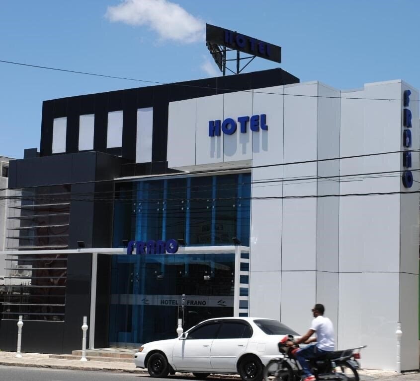 Отель Hotel Frano 3*